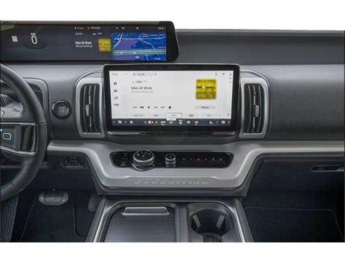 New 2026 Ford Expedition Active image 12