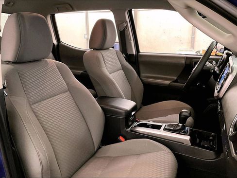 Used 2023 Toyota Tacoma SR5 image 5