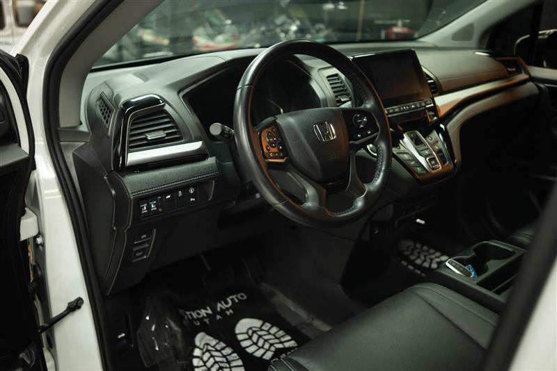 Used 2024 Honda Odyssey Touring image 10