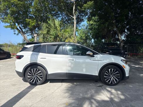 Used 2024 Volkswagen ID.4 S RWD image 6