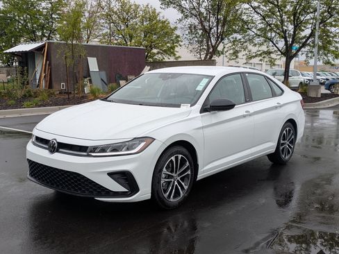 New 2026 Volkswagen Jetta Sport FWD image 10