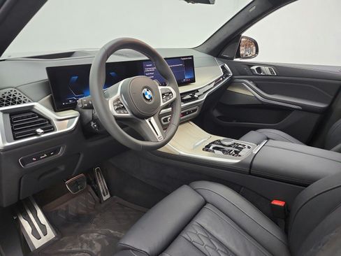 Used 2024 BMW X7 M60i AWD/4WD image 12
