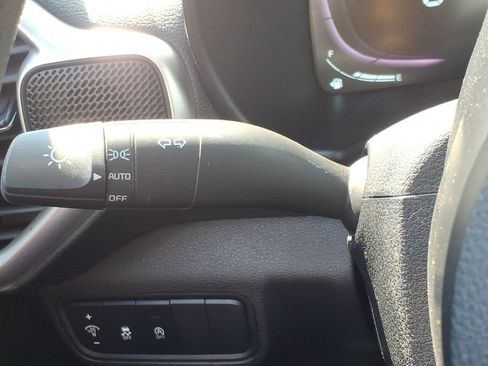 Certified 2023 Kia Soul LX FWD image 21
