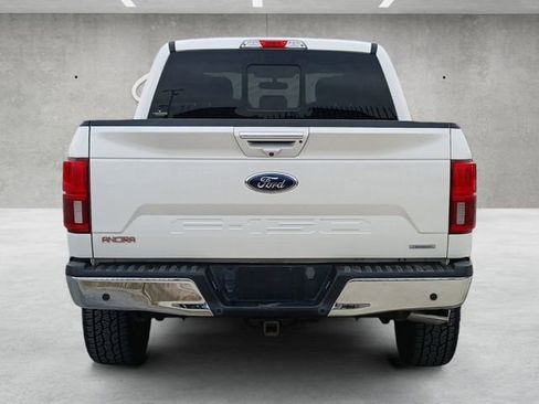 Used 2020 Ford F150 Lariat image 6