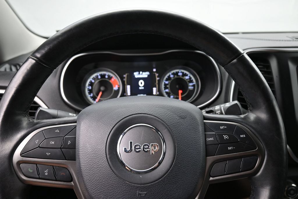 Used 2020 Jeep Cherokee Latitude Lux w/ Quick Order Package 26H Lux AWD/4WD image 12
