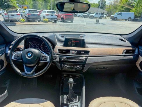 Used 2016 BMW X1 xDrive28i AWD/4WD image 7