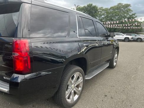 Used 2017 Chevrolet Tahoe Premier AWD/4WD image 3