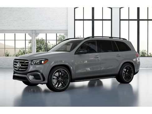 Used 2026 Mercedes-Benz GLS 580 4MATIC image 36