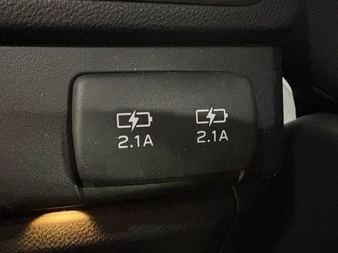 Used 2020 Subaru Ascent Limited w/ Popular Package #2A image 23