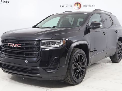 Used 2023 GMC Acadia SLE w/ Driver Convenience Package image 5