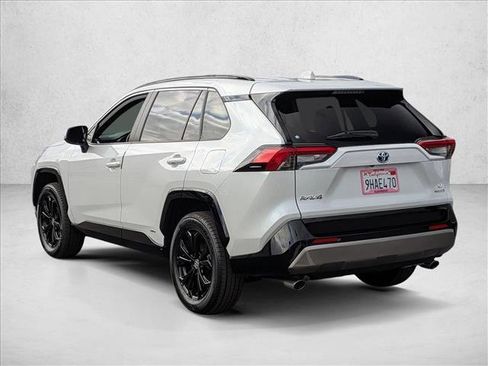 Used 2023 Toyota RAV4 SE w/ Convenience Package AWD/4WD image 9