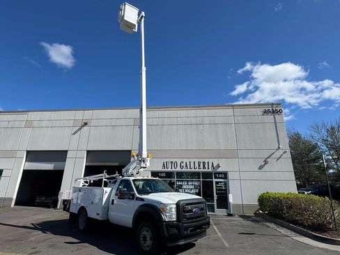 Used 2015 Ford F450 XL w/ Power Equipment Group RWD image 45