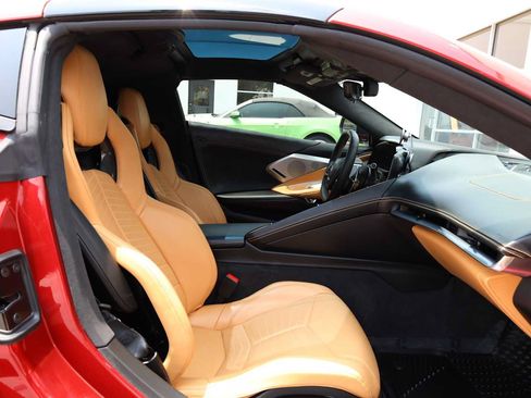 Used 2023 Chevrolet Corvette Stingray Premium Cpe w/ Z51 Performance Package RWD image 37