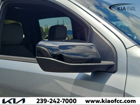 Used 2024 Chevrolet Colorado ZR2 AWD/4WD image 8