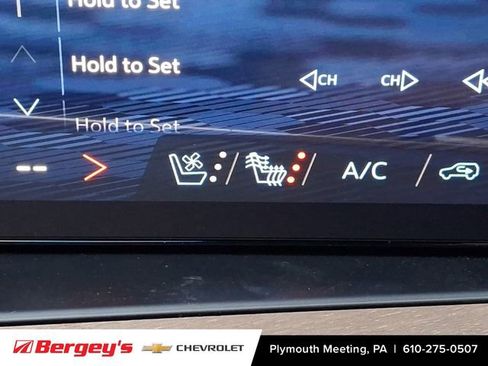 New 2026 Chevrolet Suburban High Country image 15