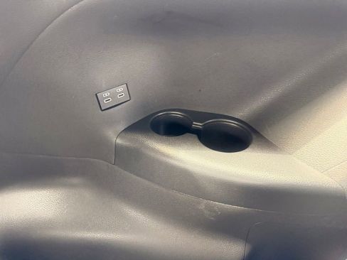 Used 2025 Toyota Sienna XLE w/ XLE Plus Package AWD/4WD image 41