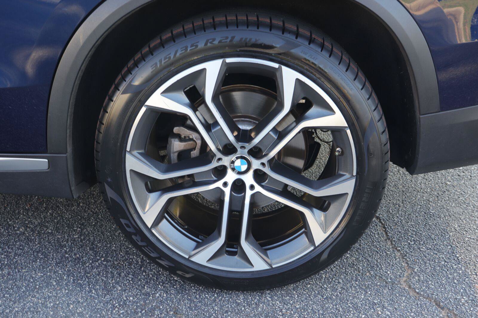 Used 2024 BMW X5 sDrive40i w/ Premium Package RWD image 44