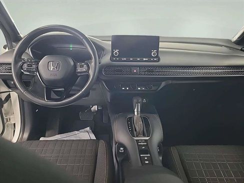 Used 2023 Honda HR-V Sport image 11