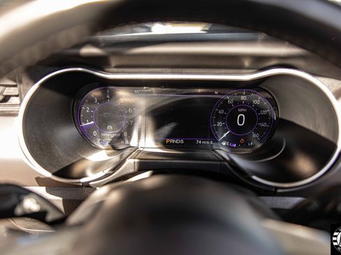 Used 2018 Ford Mustang Premium w/ Equipment Group 201A image 23