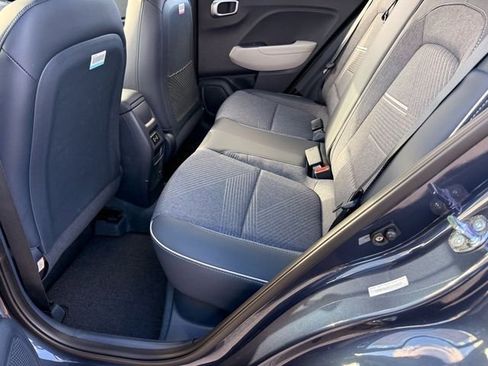New 2026 Hyundai Venue SEL FWD image 10