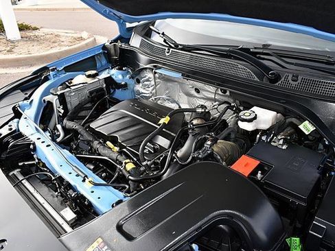 Used 2024 Chevrolet Trax RS w/ Driver Confidence Package image 9