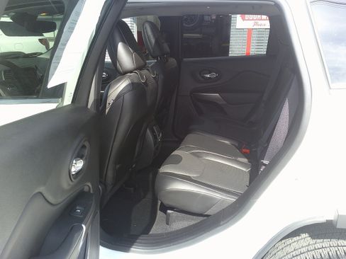 Used 2022 Jeep Cherokee Limited w/ Elite Package image 20