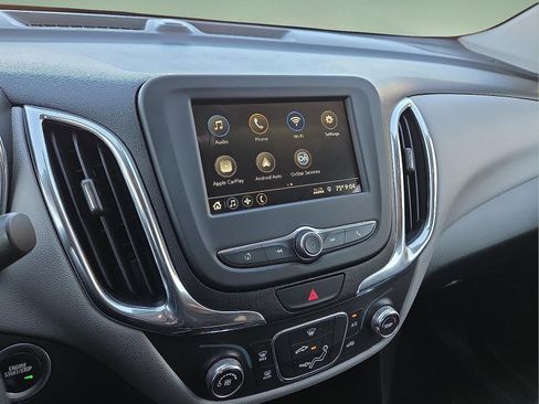 Used 2019 Chevrolet Equinox LS w/ LS Convenience Package image 15