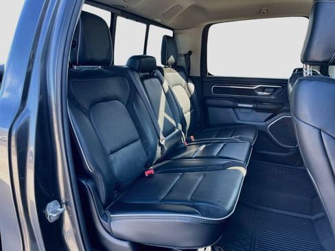 Used 2022 RAM 1500 Laramie RWD image 32