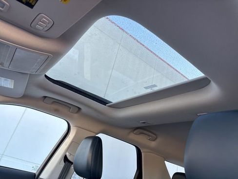 Used 2024 Ford Bronco Sport Outer Banks w/ Tech Package image 28