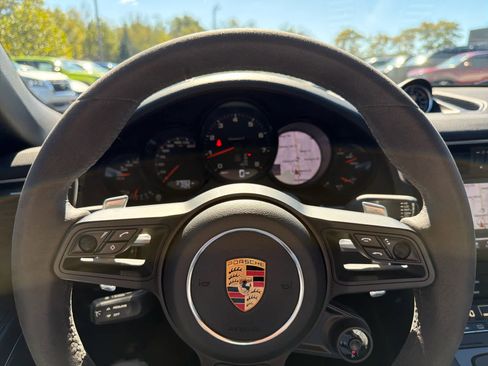 Used 2018 Porsche 911 Carrera T image 17