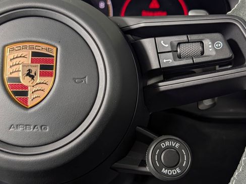 Certified 2026 Porsche 911 GT3 RWD image 36