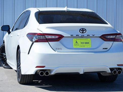 Used 2021 Toyota Camry XSE image 5