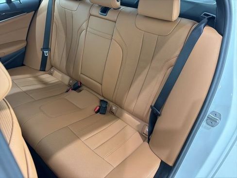 Certified 2023 BMW 530i xDrive w/ Premium Package AWD/4WD image 16