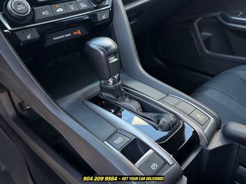 Used 2019 Honda Civic Sport Touring image 18