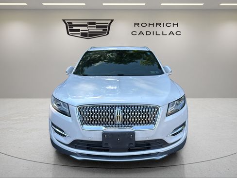 Used 2019 Lincoln MKC Reserve AWD/4WD image 2