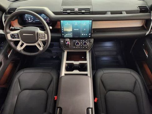 Used 2026 Land Rover Defender 110 S AWD/4WD image 7