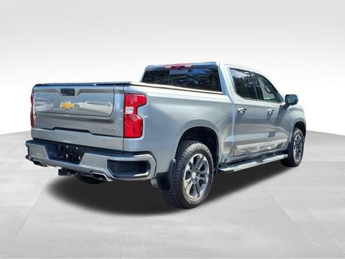 Certified 2025 Chevrolet Silverado 1500 High Country w/ Technology Package AWD/4WD image 5