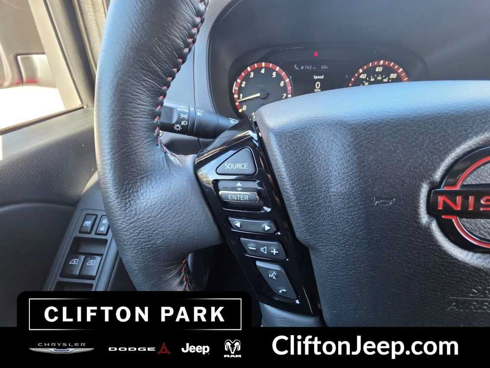 Used 2026 Nissan Frontier PRO-4X AWD/4WD image 22