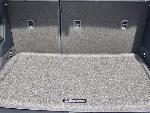 New 2026 Volkswagen Tiguan SE R-Line image 20