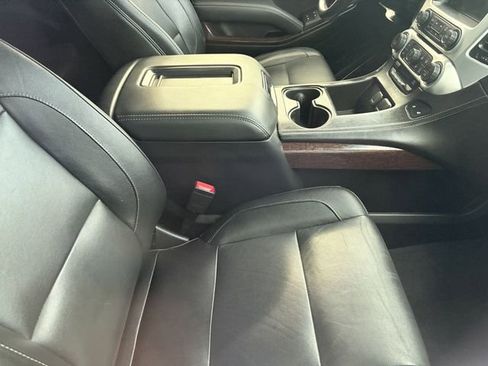 Used 2019 GMC Yukon SLT w/ HD Trailering Package RWD image 5