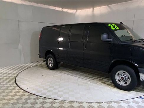 Used 2023 GMC Savana 2500 w/ Driver Convenience Package image 2