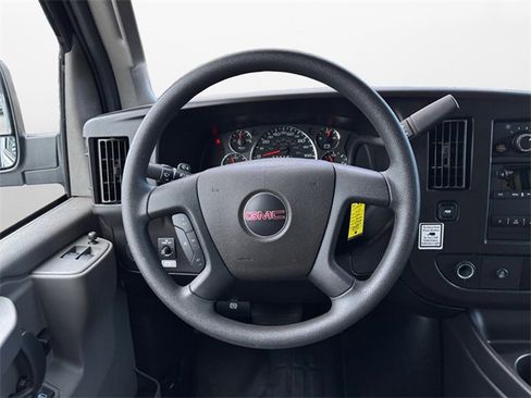 Used 2022 GMC Savana 3500 w/ Power Convenience Package image 12