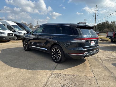 Used 2022 Lincoln Aviator Black Label Grand Touring w/ Class IV Trailer Tow Package image 7
