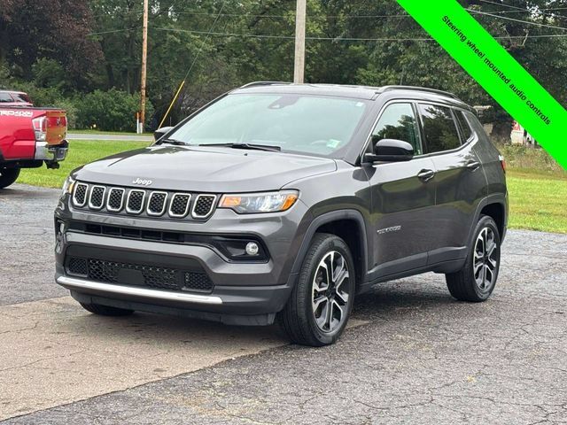 Used 2023 Jeep Compass Limited AWD/4WD image 29