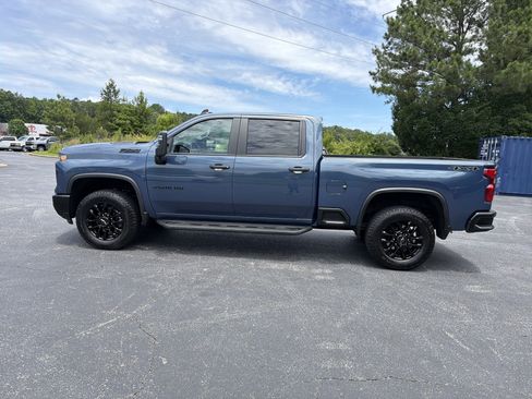 Used 2026 Chevrolet Silverado 2500 Custom w/ Custom Value Package AWD/4WD image 8