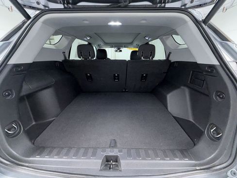 Used 2019 GMC Terrain SLE w/ Driver Convenience Package image 13