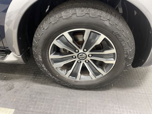 Used 2020 Nissan Armada SL w/ Premium Package image 29