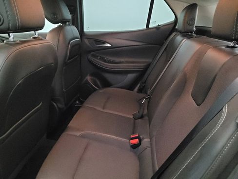 Used 2023 Buick Encore GX Preferred w/ Cold Weather Comfort Package AWD/4WD image 18