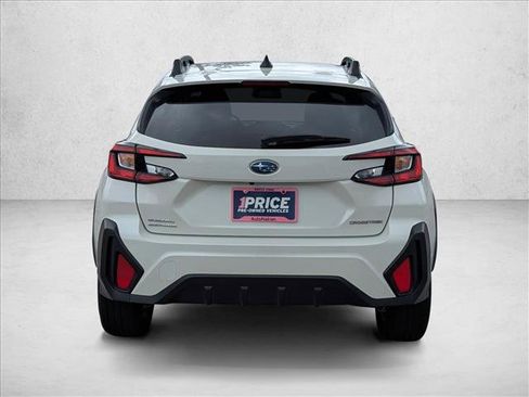 Used 2025 Subaru Crosstrek 2.5i Premium AWD/4WD image 6