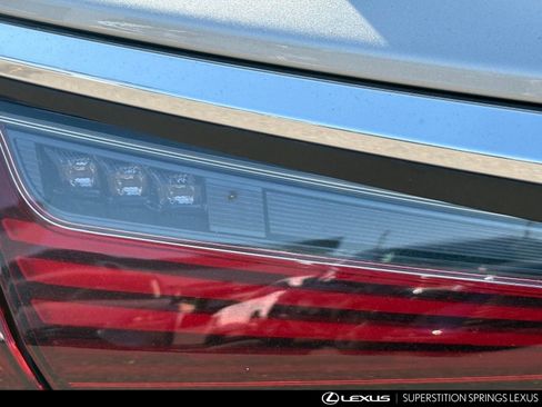 Certified 2021 Lexus ES 350 w/ Premium Package FWD image 11